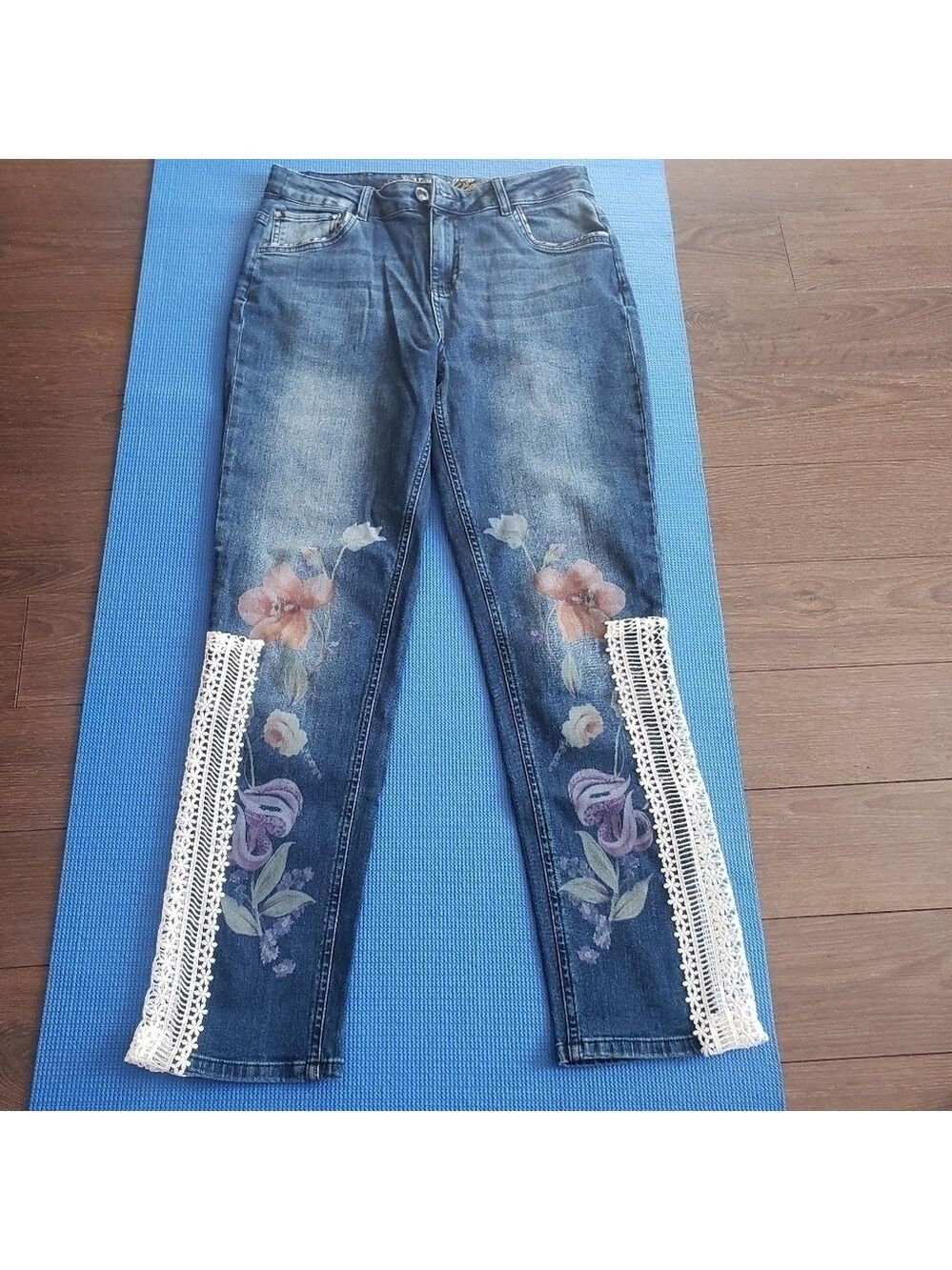 Host Pick Desigual Exotic Jeans